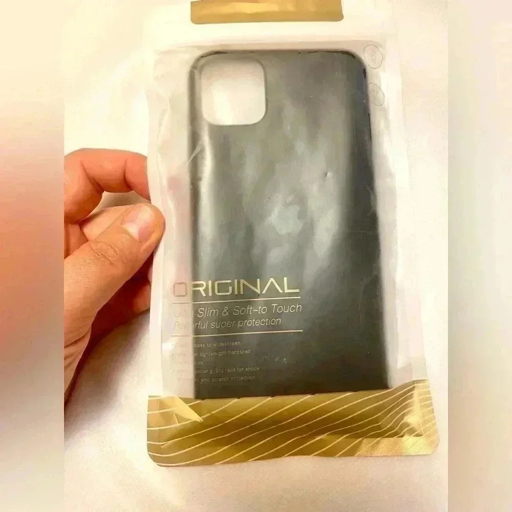 iPhone 15 Pro Max cover case